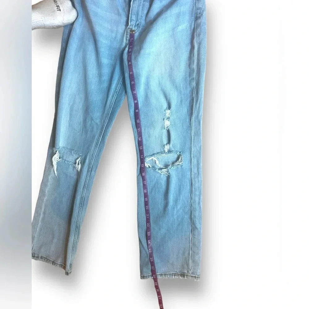 Abercrombie & Fitch Ultra High Rise‎ Ankle Straight Jean Size 26/2 light